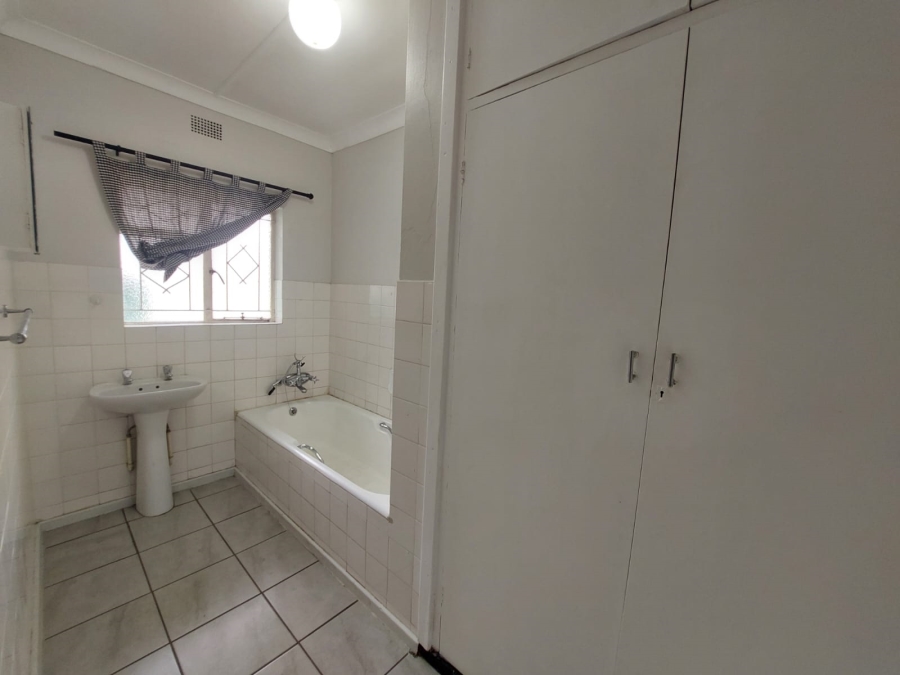 Commercial Property for Sale in Wilkoppies North West